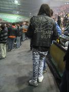 Judas Priesten kontzertuko ikusle bat.