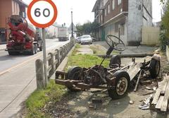 Auto abandonatua Abadiñon