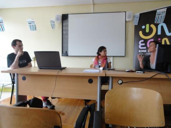Asier Garaialde (Synergium), Sayuri Alvarado eta Larraitz Gonzalez (HUB Donostia)