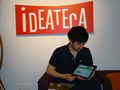 Sustatu iPad batean ikusten